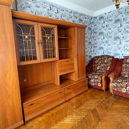 2 Bedroom Apartment Metro Vasilkovskaya Kiev Ngoại thất bức ảnh